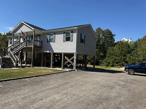 305 Tropical Trl — exterior photo