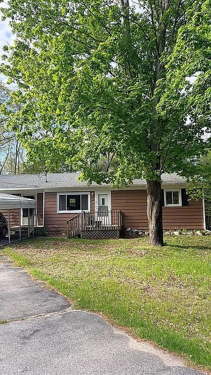 3610 Fenner Rd — exterior photo