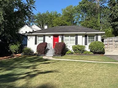 1631 Fearn Cir NE — exterior photo