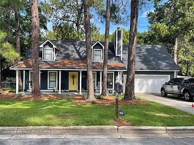 309 Donaldson St — exterior photo