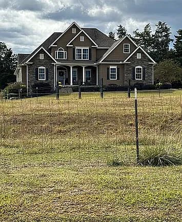 240 Warren Watt Rd — exterior photo