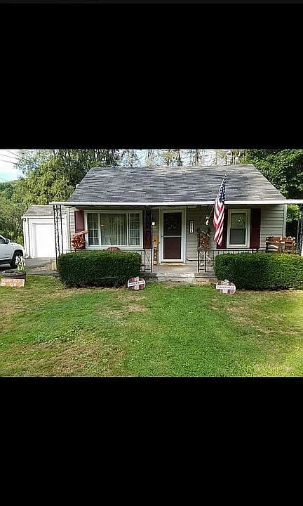 554 Bolivar Dr — exterior photo