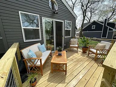 4909 Wildwood Dr — exterior photo