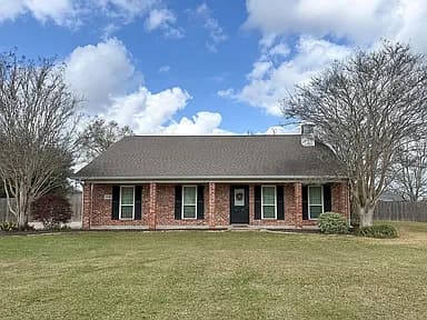 1536 Tomahawk Dr — exterior photo