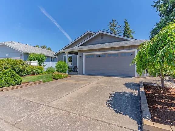 1639 Nut Tree Dr NW — exterior photo