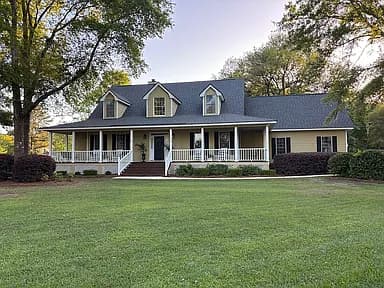 129 Cambridge Dr — exterior photo
