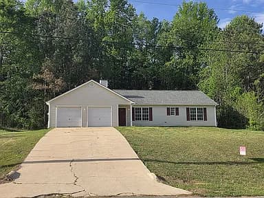 348 Buffalo Creek Dr — exterior photo