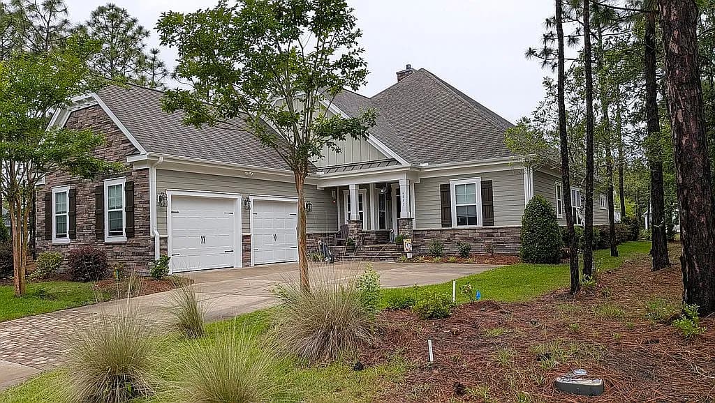 6881 Beckman Cir SW — exterior photo