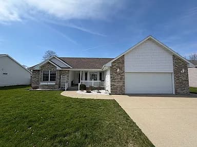 817 S Hanson Dr — exterior photo