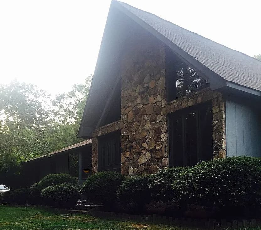 30 Westhaven Dr NW — exterior photo