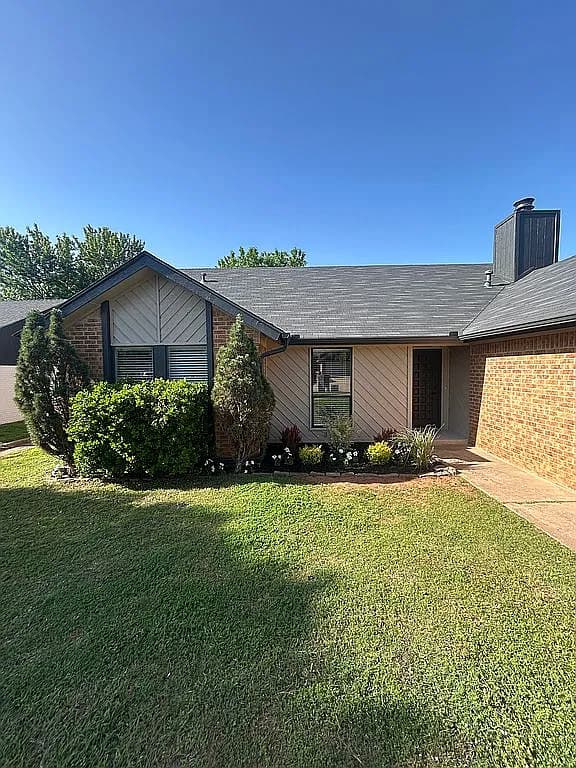 4717 Pinon Ct — exterior photo