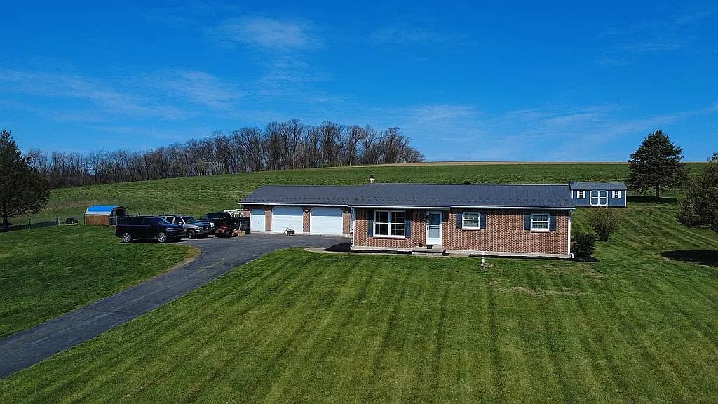 679 Balthaser Rd — exterior photo