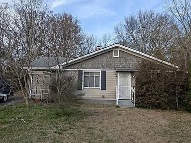 1864 Flat Shoals Rd — exterior photo