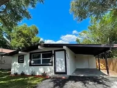 8403 N Semmes St — exterior photo
