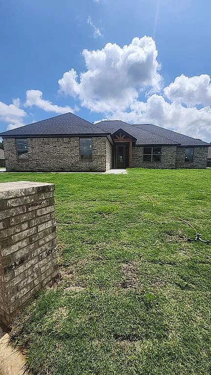 15 Pecos Pl — exterior photo
