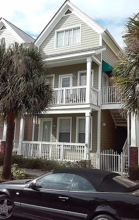 2002 E 5th Ave Unit 112 — exterior photo