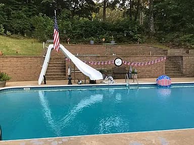 121 Deer Run S — exterior photo