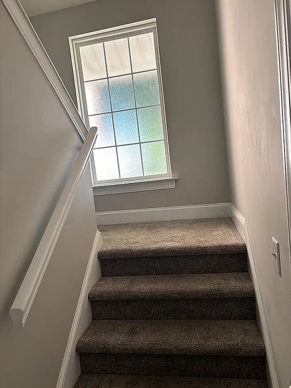 4388 Daphne Ln Unit F — exterior photo