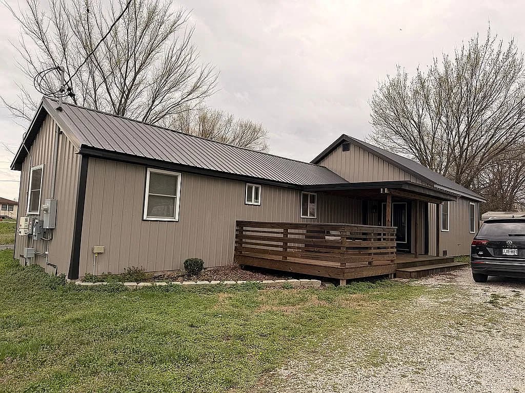 104 Tillery Rd — exterior photo