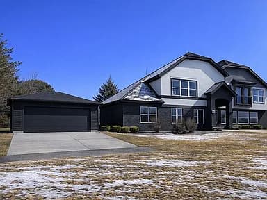 22 Rangeview Dr — exterior photo