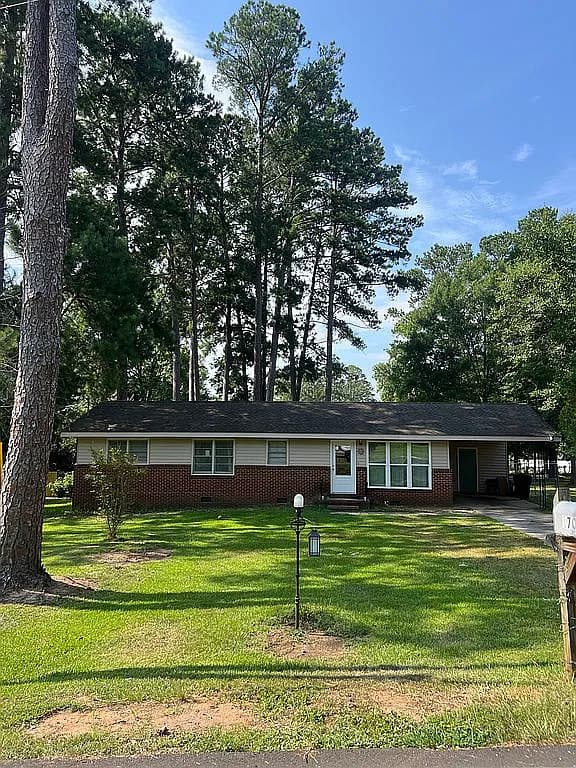 1706 Cedarwood Rd — exterior photo