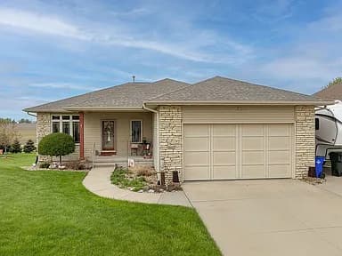1602 Taft Dr SW — exterior photo