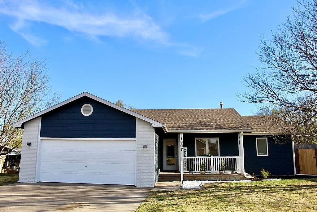 1807 Apache Rd — exterior photo