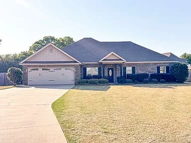 1516 Rushmore Dr — exterior photo