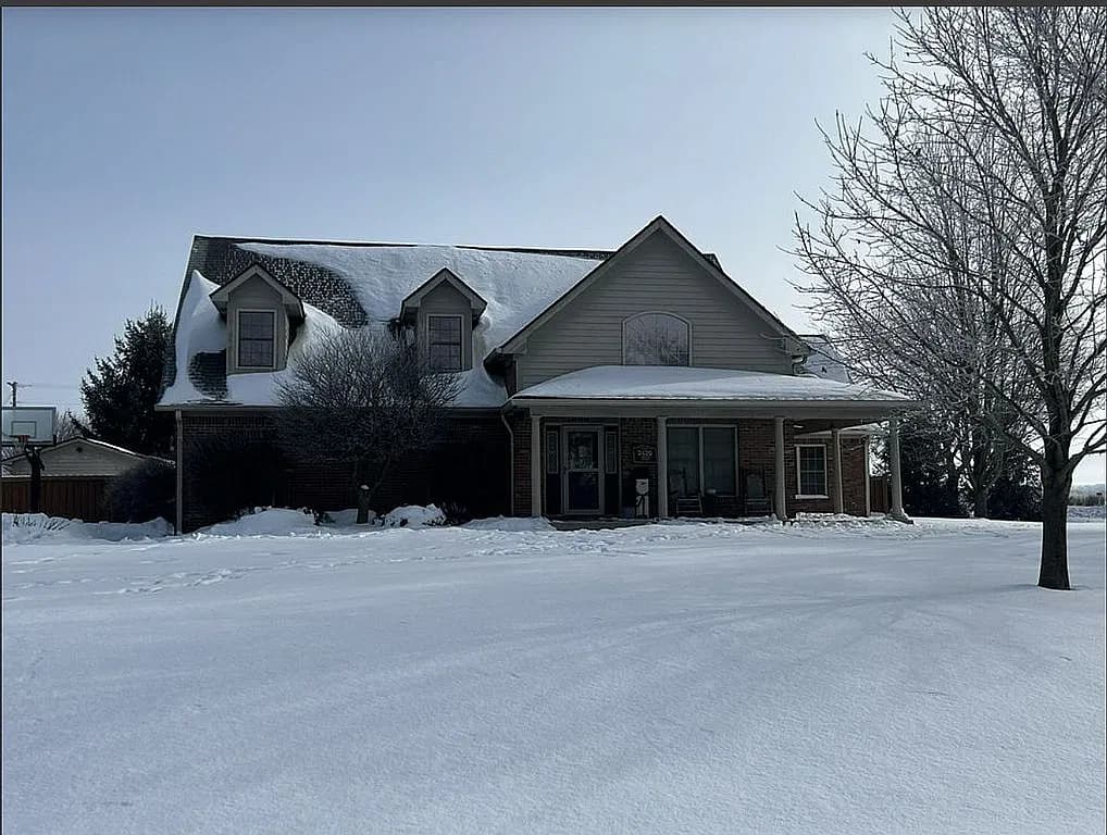 2420 Griton Ct — exterior photo