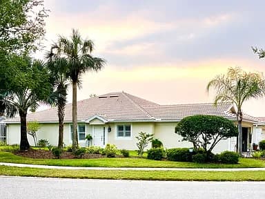 6099 Benevento Dr — exterior photo