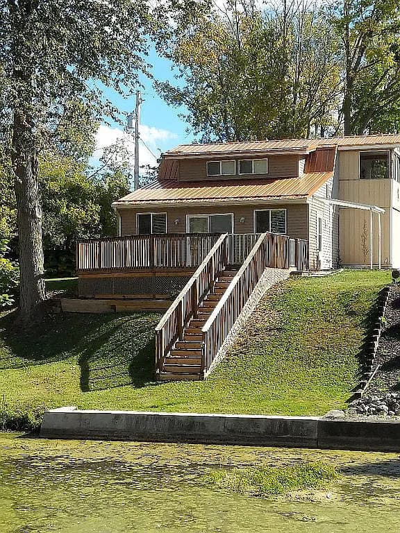 25 Ems W16a Ln — exterior photo