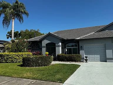 7547 Ridge Rd — exterior photo