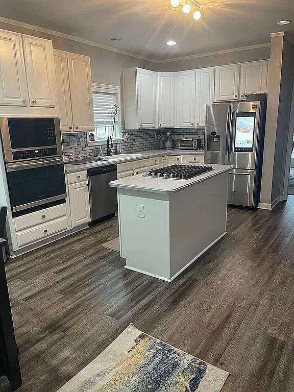 4627 Eagles Wing Ct — exterior photo