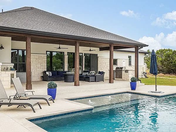 518 Mesa Oaks — exterior photo