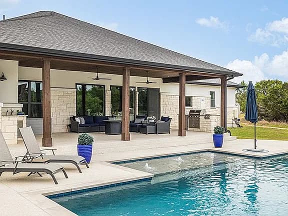 518 Mesa Oaks — exterior photo
