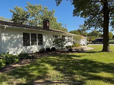 1545 Hadley Rd — exterior photo