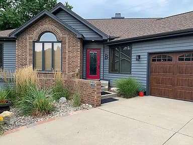 1309 Pinehurst Cir — exterior photo
