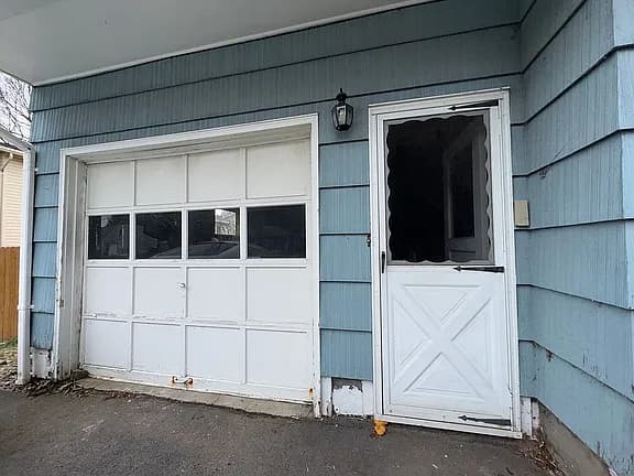 307 Sherwood Dr — exterior photo