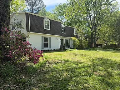 2505 Burningtree Dr SE — exterior photo