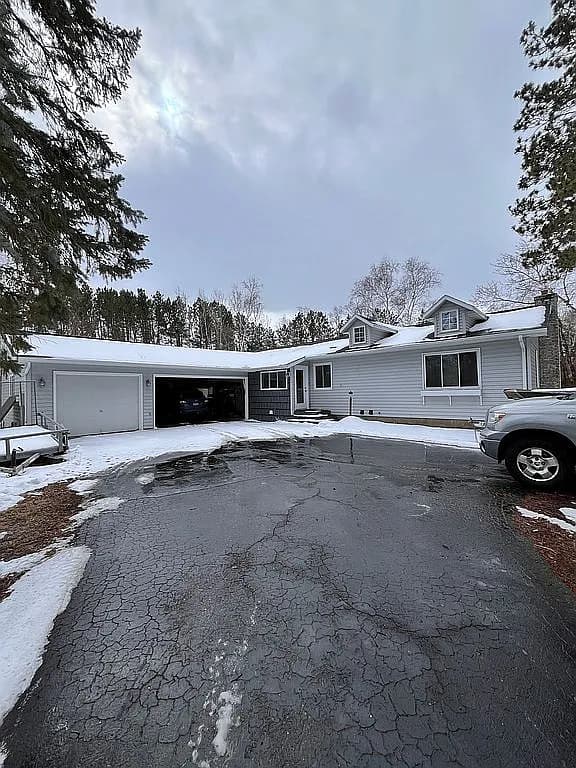 218 Juniper Ln NW — exterior photo