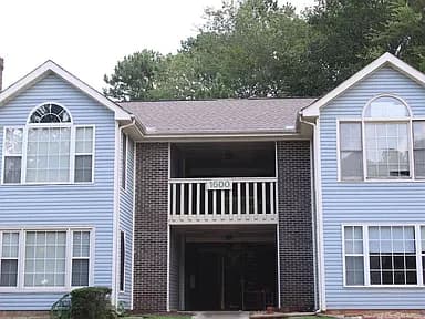 1608 Liberty Dr — exterior photo