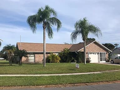 307 Pine Breeze Dr — exterior photo