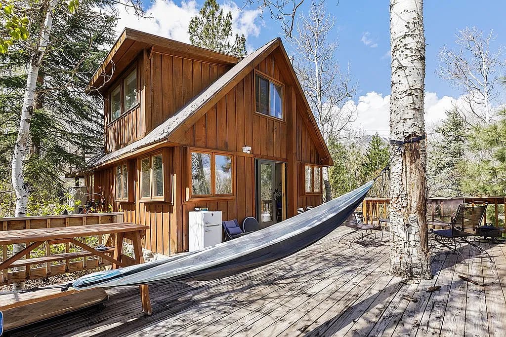 215 Juniper Dr — exterior photo