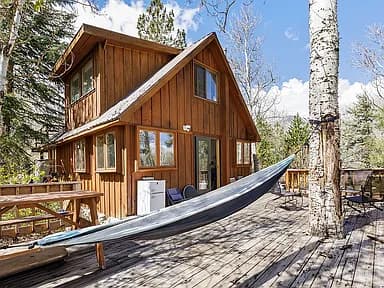 215 Juniper Dr — exterior photo
