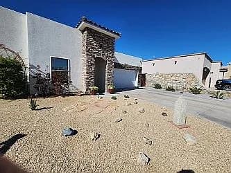 1150 Old West Way — exterior photo