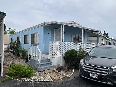 15300 Brand Blvd — exterior photo
