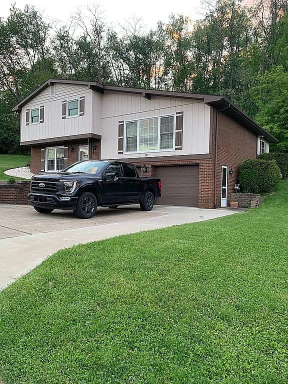 227 Melrose Dr — exterior photo