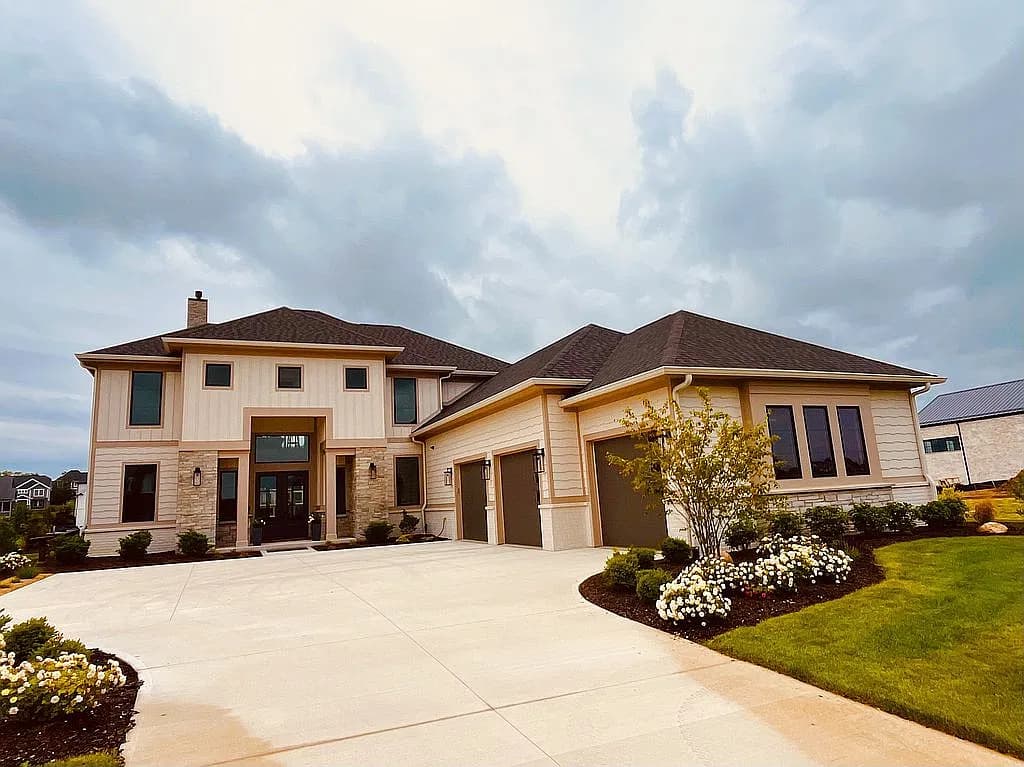 13625 Haven Cove Ln — exterior photo