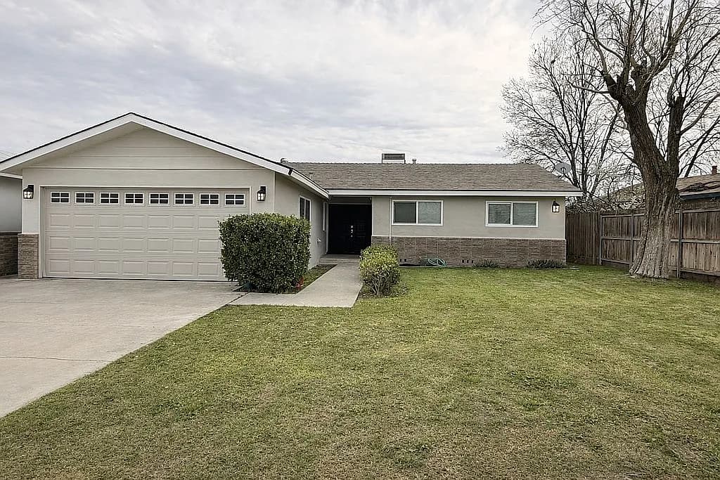 42 Acacia Dr — exterior photo