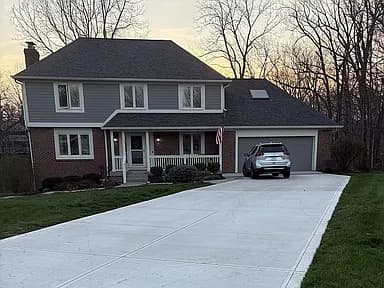 111 Essex Ct — exterior photo